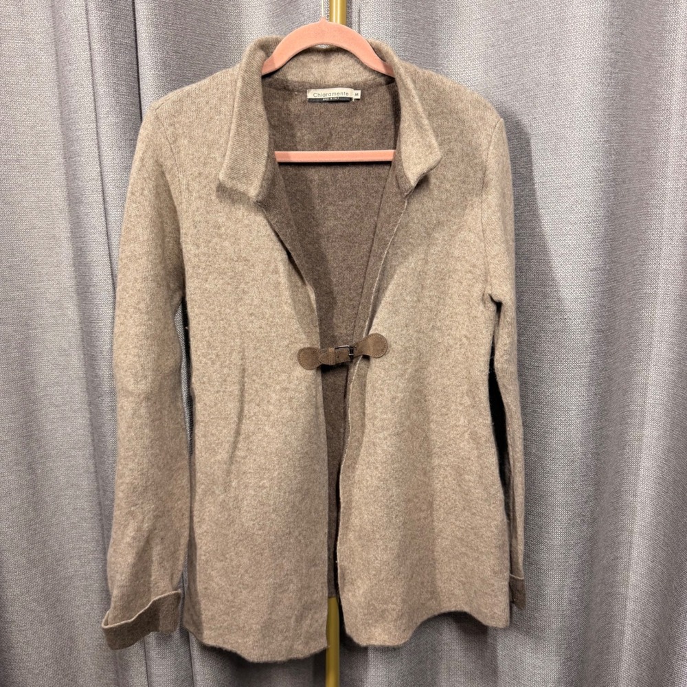 Chiaramente Italy Tan Wool Blend Buckle Toggle Cardigan Sweater Womens Medium
